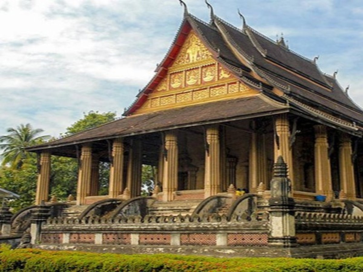 Vientiane (Env. 25 Km) 0