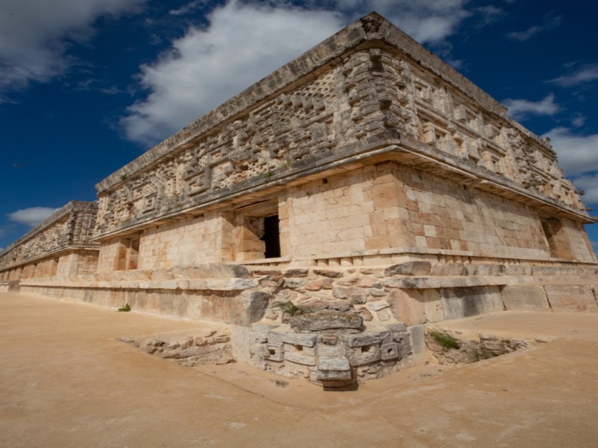 Chichen Itza > Cancun > France (Env. 220km   2h30) 0
