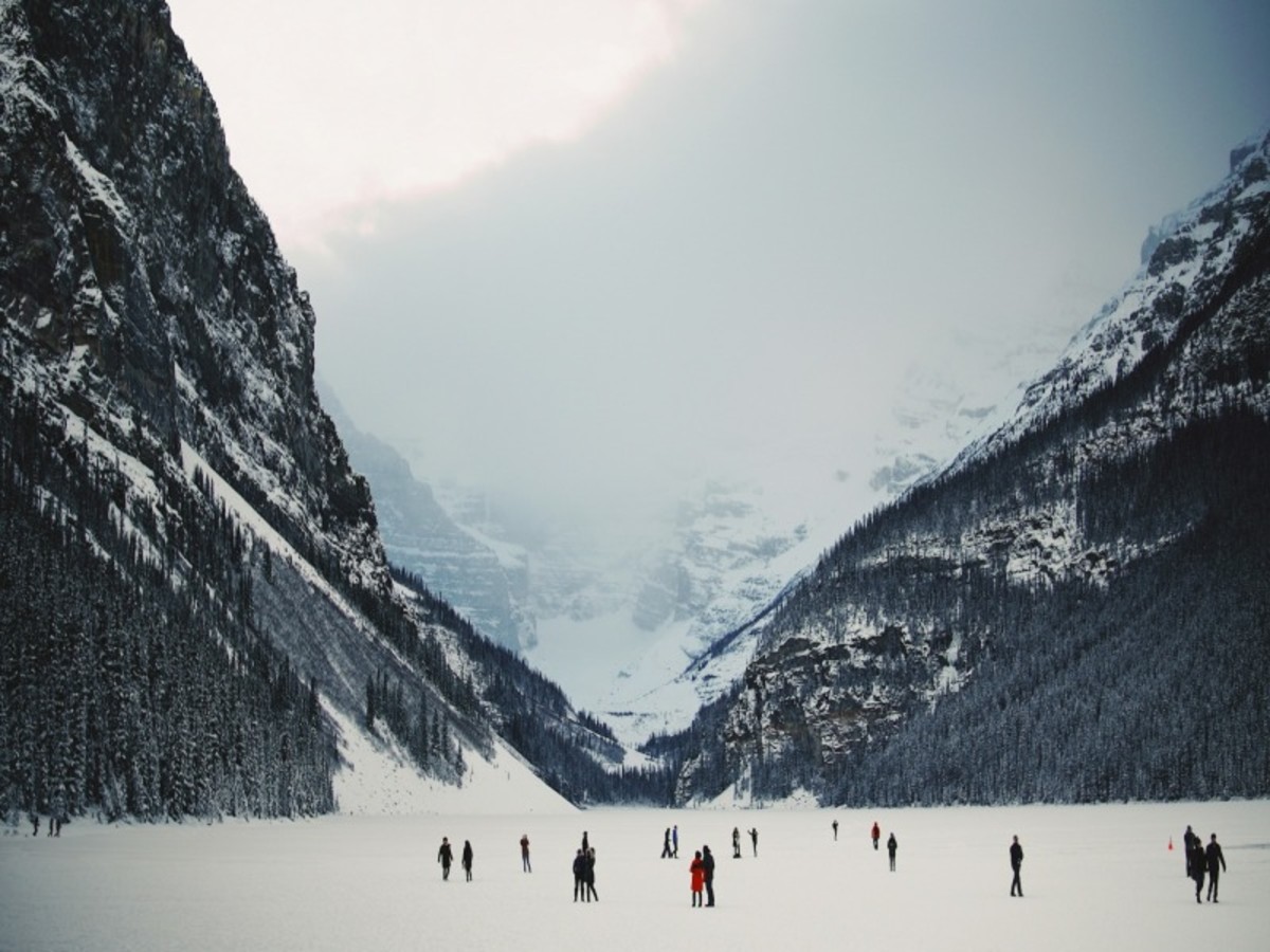Auberge Du Lac Morency : Motoneige > Glissades > Raquettes 0