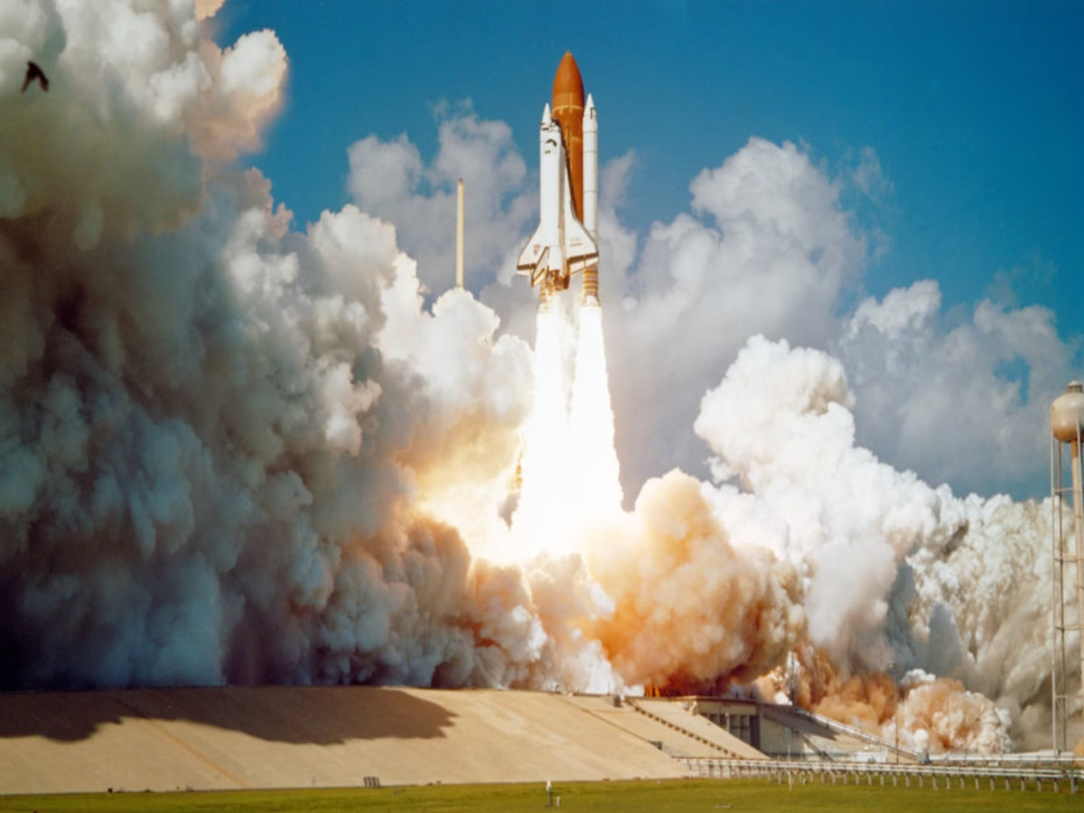 Houston > Space Center > Lafayette (390 Km – 4h) 0