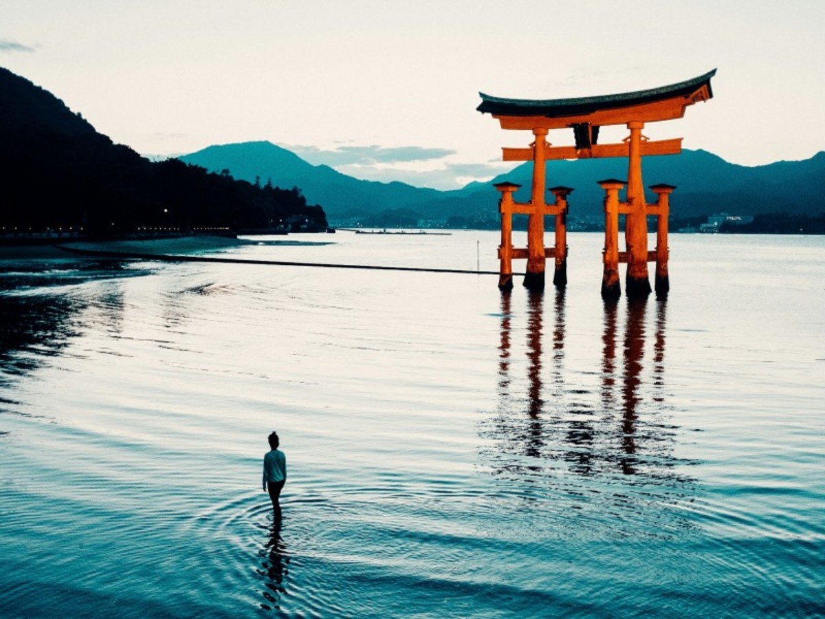 Okayama > Miyajima (Env. 192 Km) 0