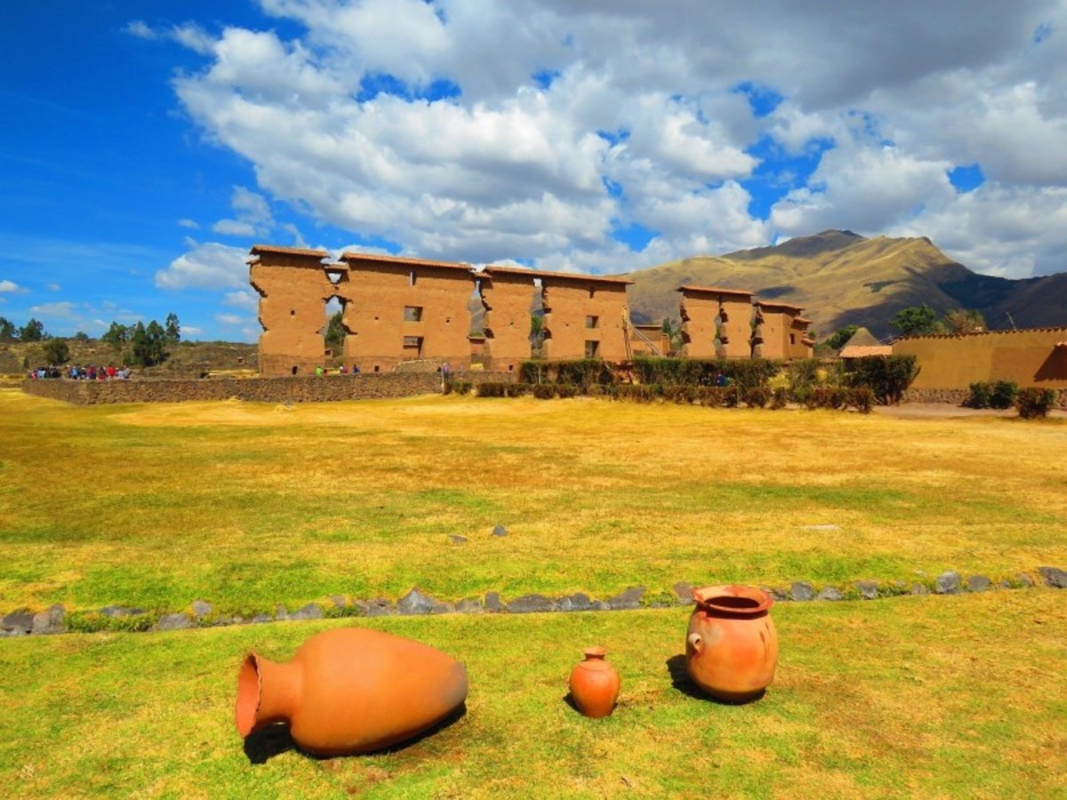 Cusco (Andahuaylillas, Raqchi, La Raya) / Puno 0