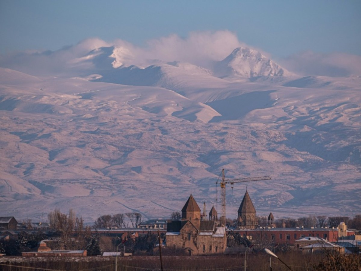 Forteresse De Dashtadem | Etchmiadzin | Erevan (Pension Complète) 0