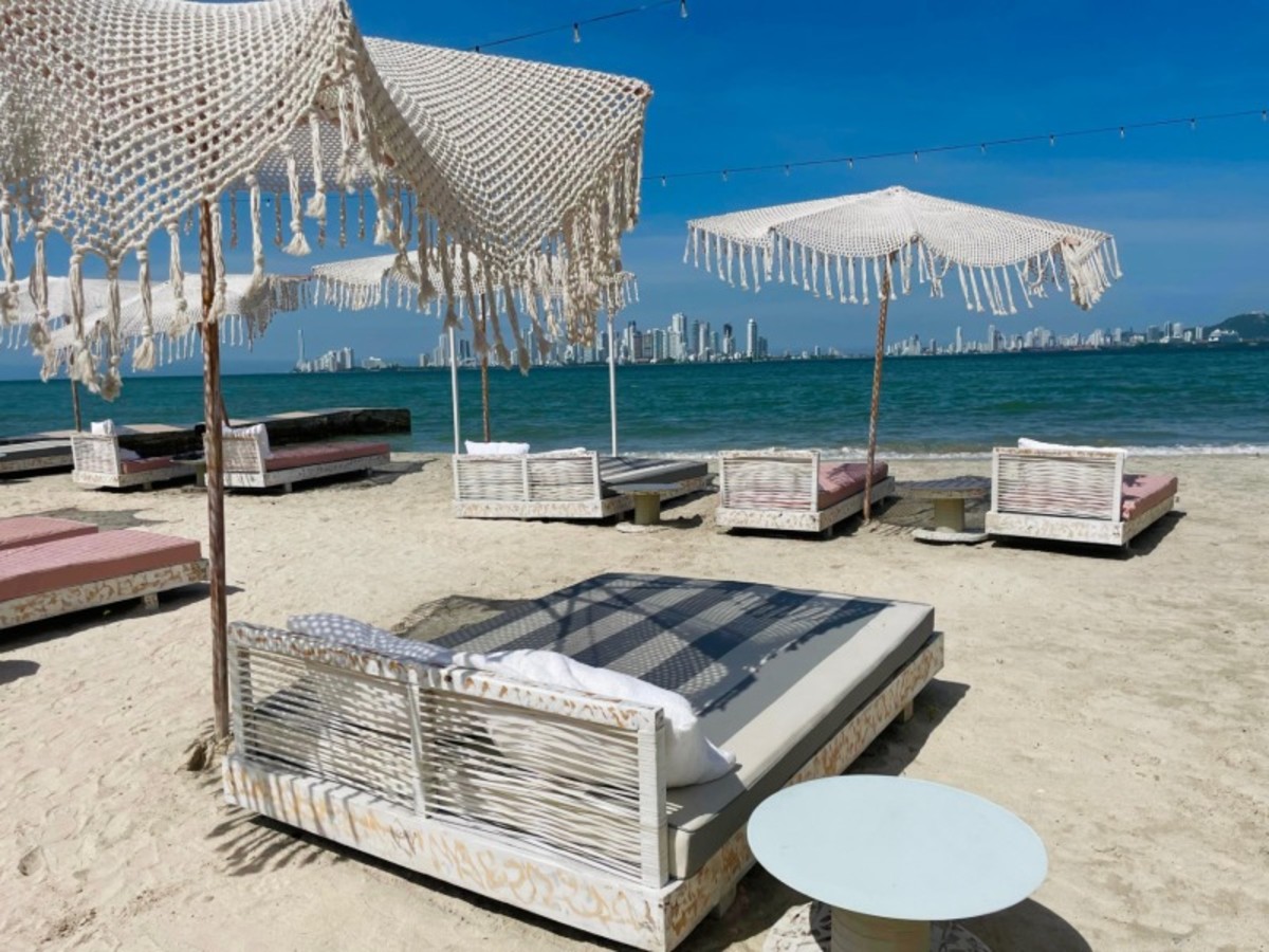Journée De Plage à Tierrabomba 0