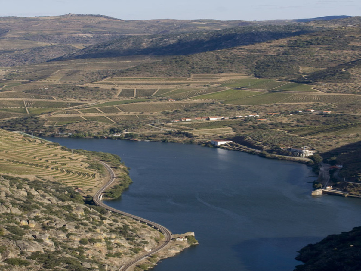 Guimarães   Vallee Du Douro (180 Km) 0