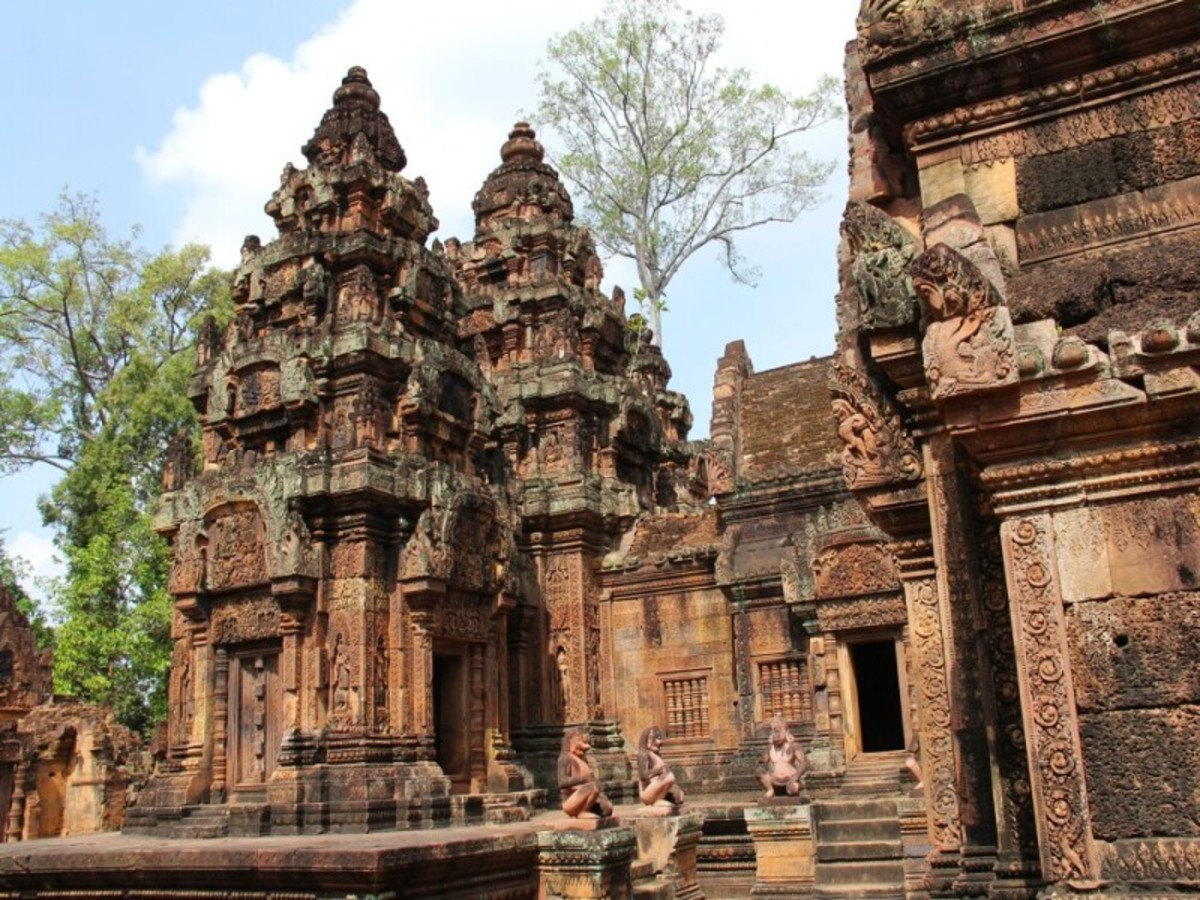 Angkor Wat/Banteay Srei/Ta Prohm 0