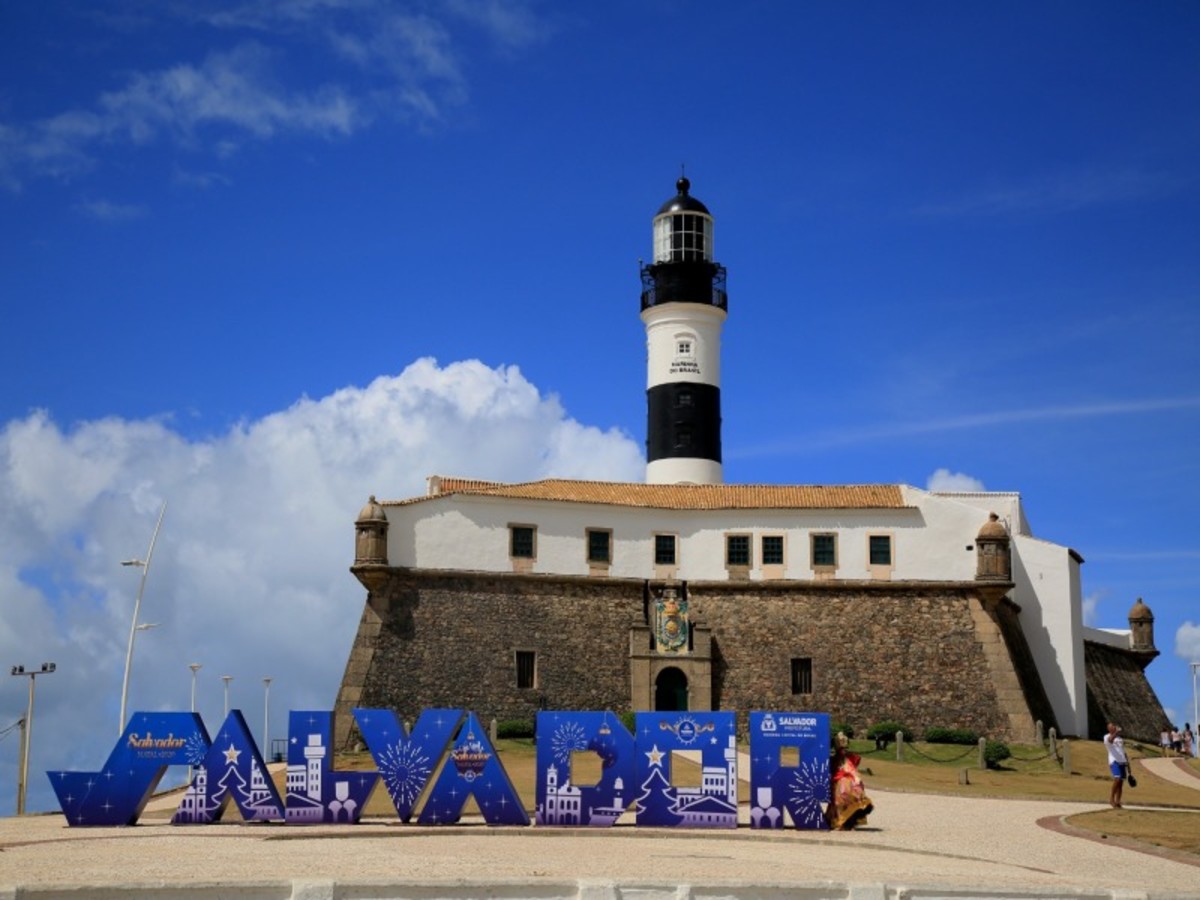 Samedi / Salvador Out 0