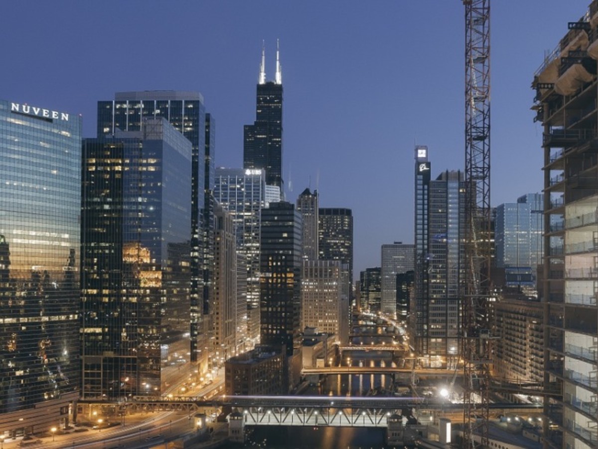 Indianapolis > Chicago (300 Km) 0