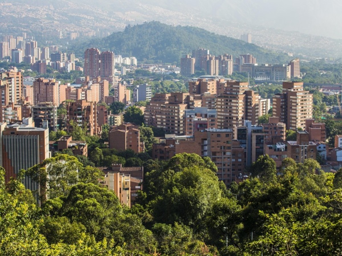 Pereira / Medellin : Visite De La Comuna13 0