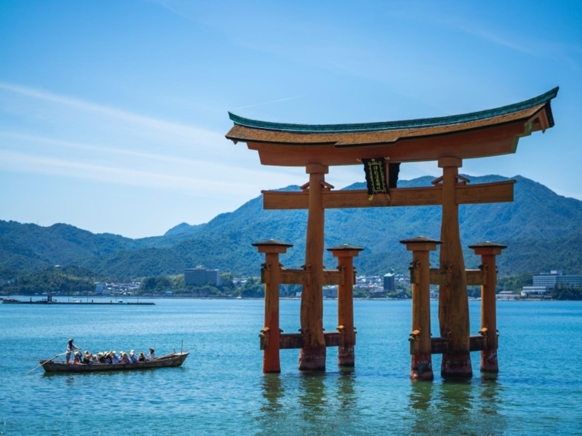 Mt Koya > Hiroshima (Env. 420 Km) 0