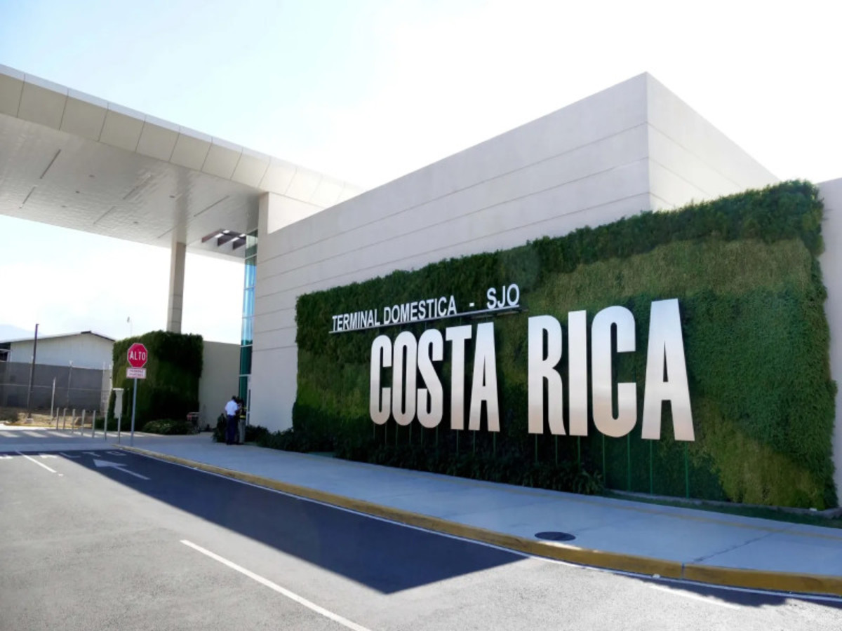 Adieu Au Pacifique Sud – Vol Intérieur Vers San José 0