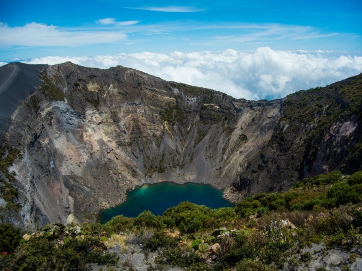 Mardi / San José / Irazu / Cartago / Vallée D'orosi / San José (4h De Route Env.) 0