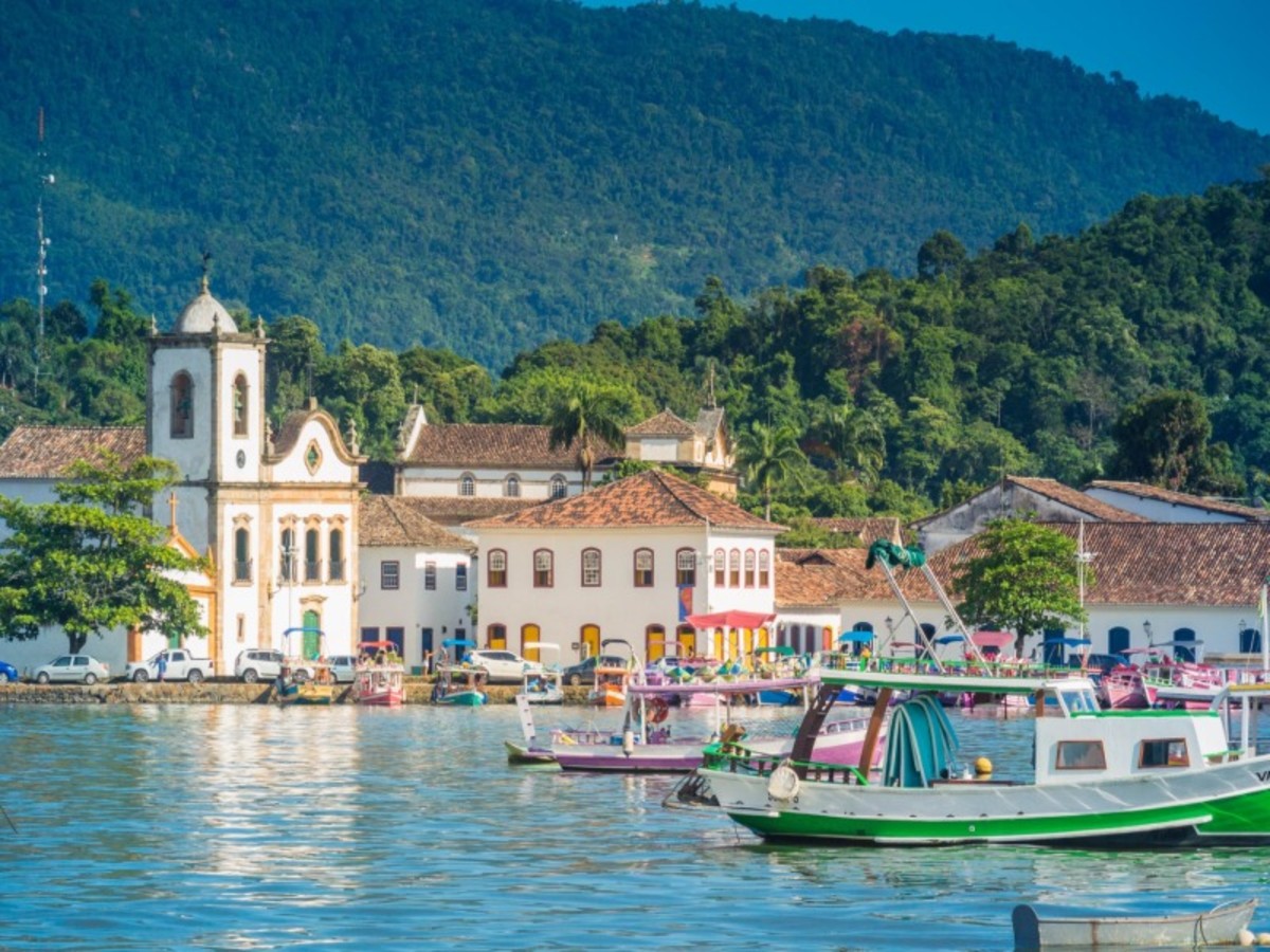Paraty > Sao Paulo > Manaus (250km / 4h30) 0