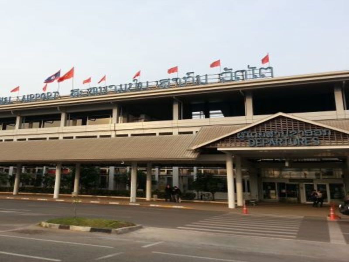 Vientiane > France (Env. 4 Km) 0