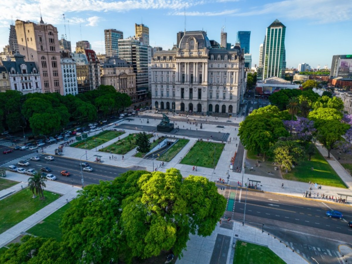 Mercredi / Buenos Aires In 0