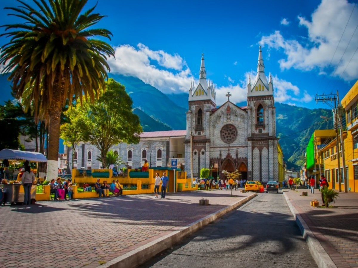 Vendredi / Amazonie / Puyo / Baños / Riobamba (240 Km Environ 5h) 0