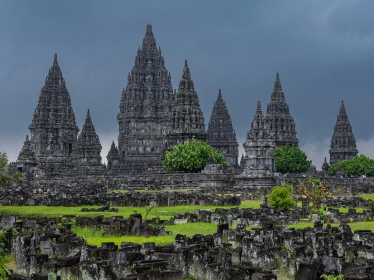 Makassar / Yogyakarta 0