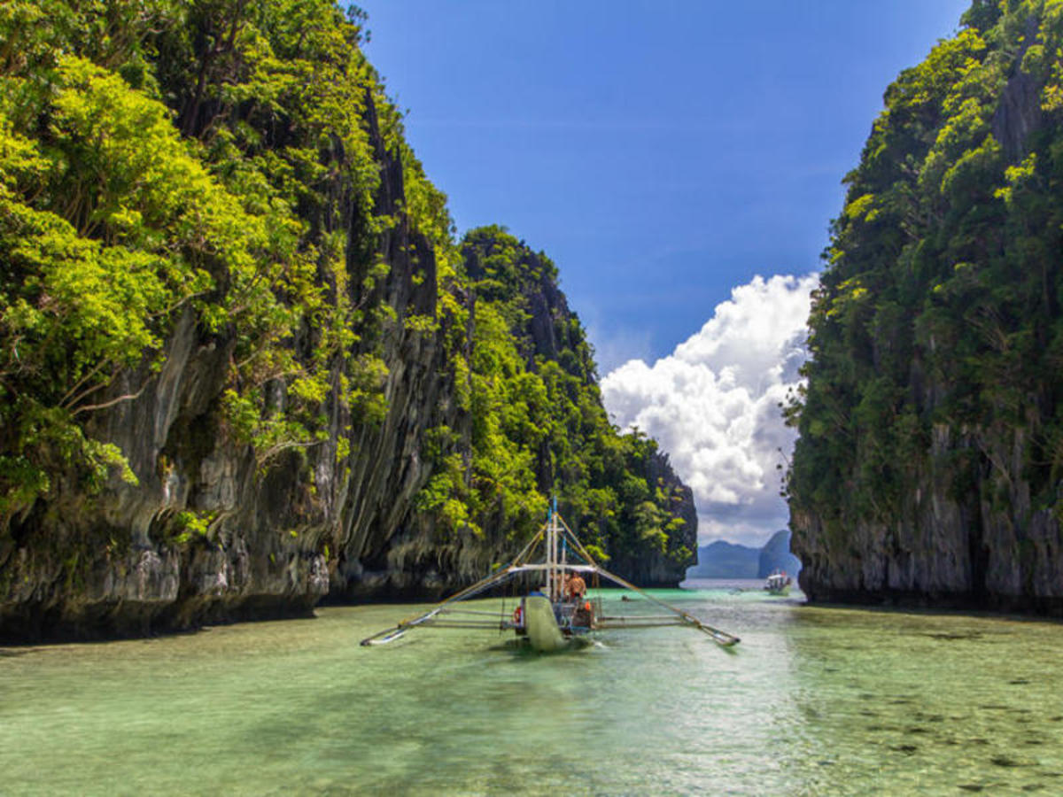 El Nido (10 Km Environ 30 Minutes) 0