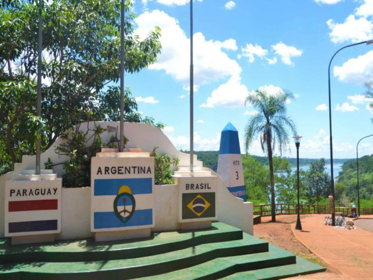 Buenos Aires > (✈) Iguazu (Environ 2 Heures De Vol) 0