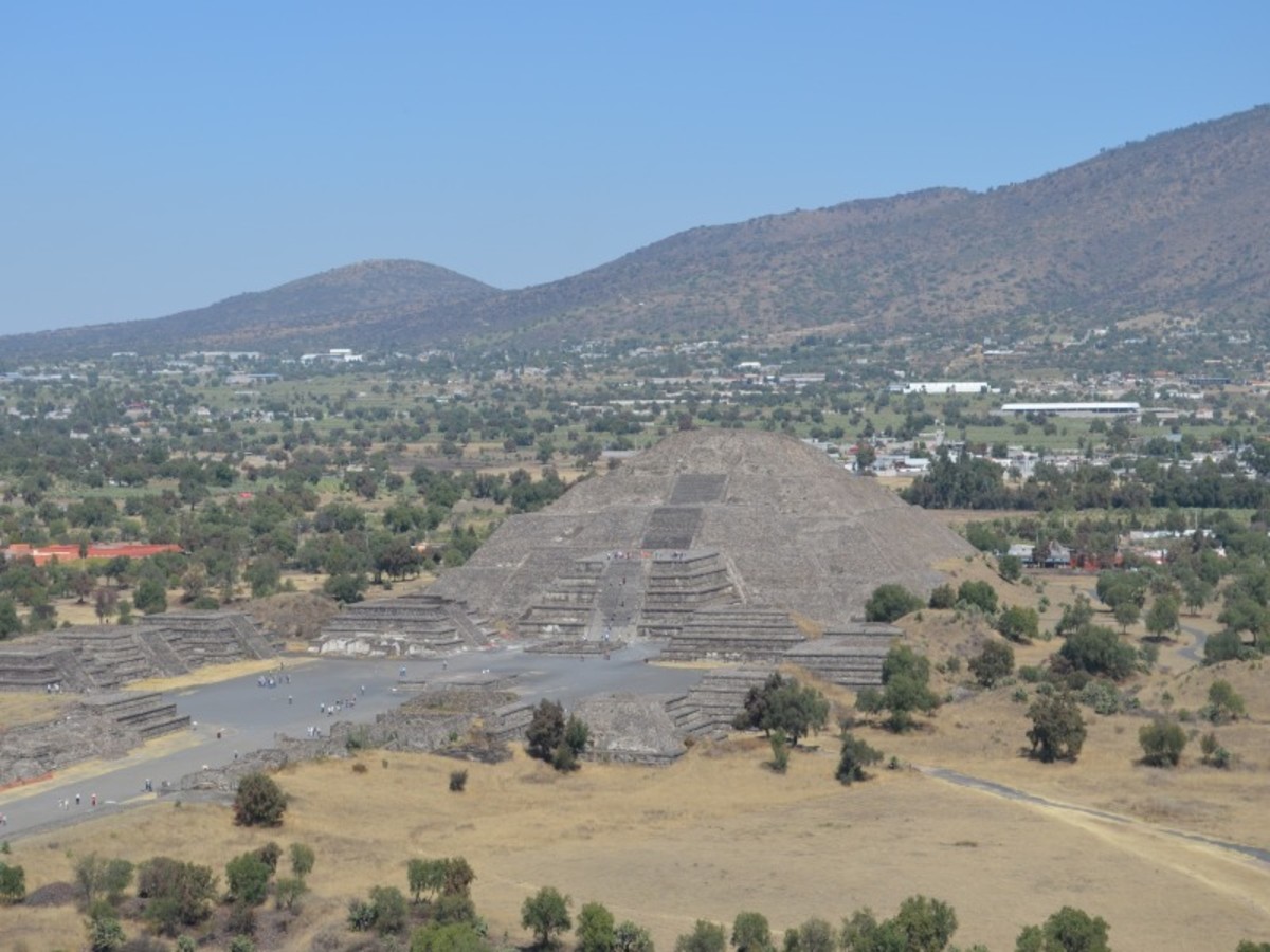 Teotihuacan > Mexico (50 Km/1h) 0