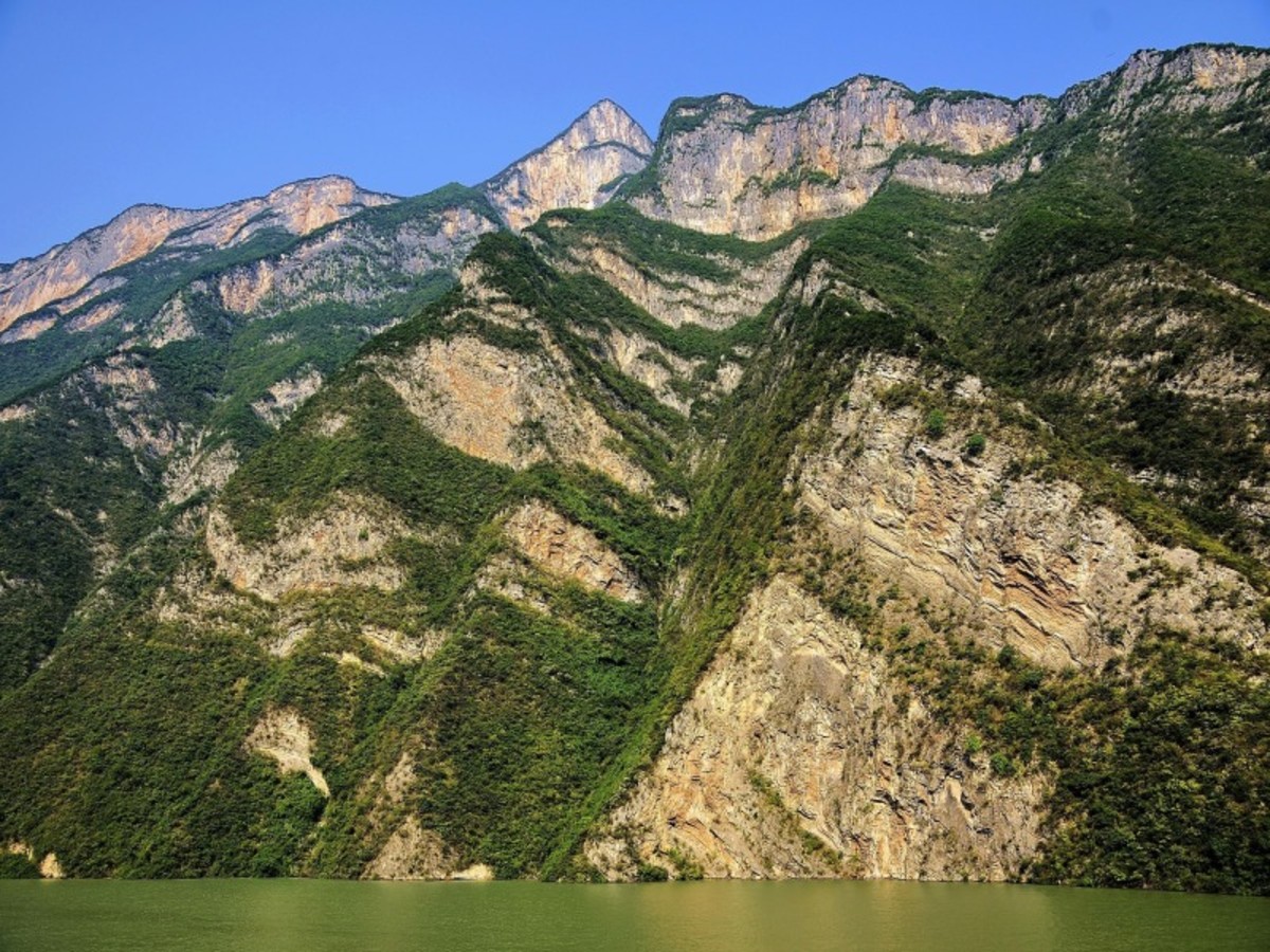 Grotte De Jade Des Neiges / Parc Culturel Folklorique De Xiao Guan Shan 0