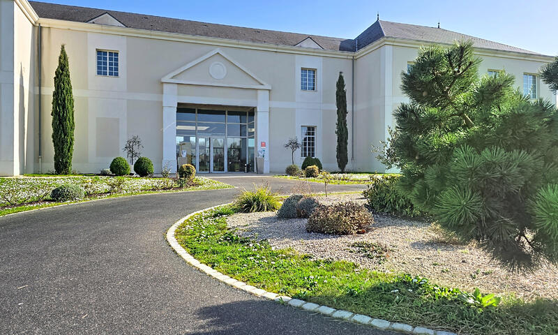 Terres de France - Domaine du Val d'Amboise 3*