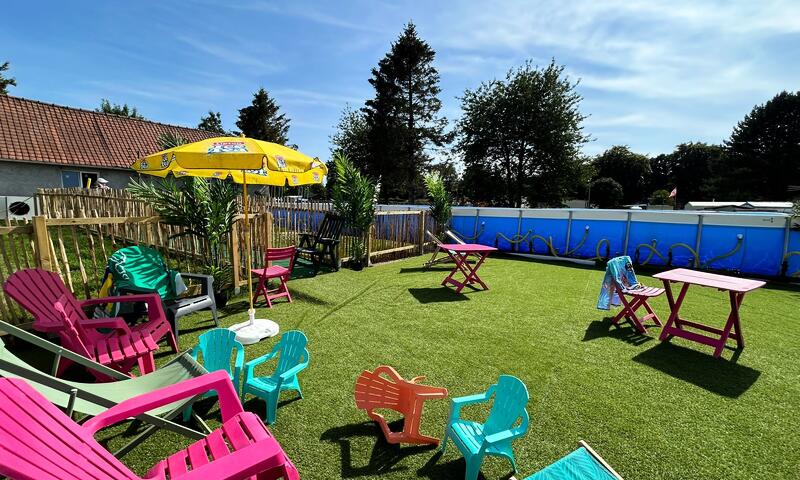 Camping des Carrières et Nature 2*