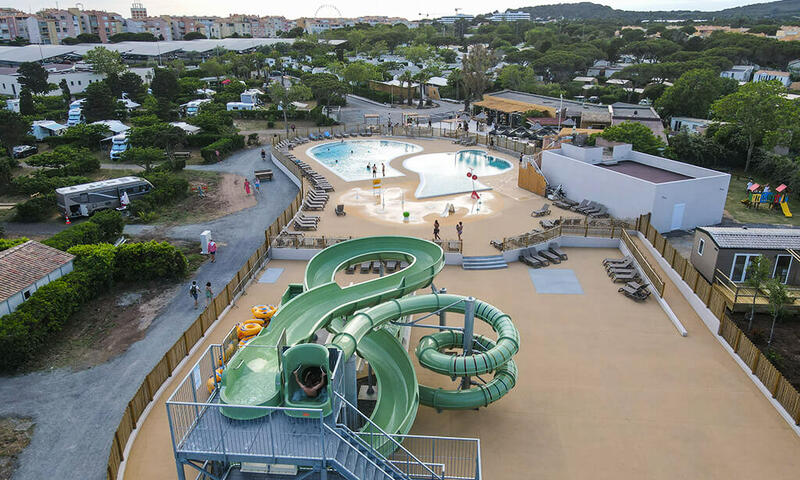 Camping de la Clape 4*