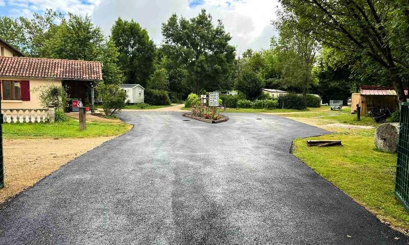 Camping La Vallée des Vignes 4*