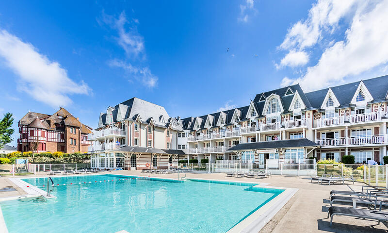 Pierre & Vacances Premium Résidence de la Plage 4*