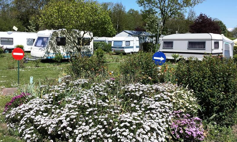 Flower Camping Le Domaine du Rompval 3*