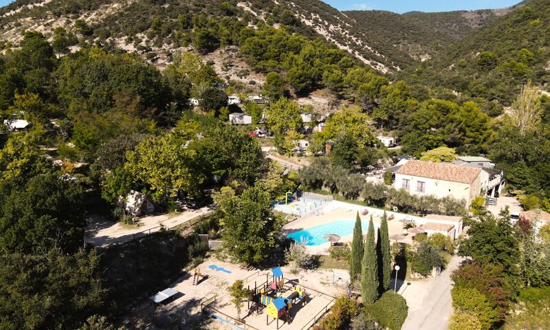 Camping Les Terrasses Provençales 4*