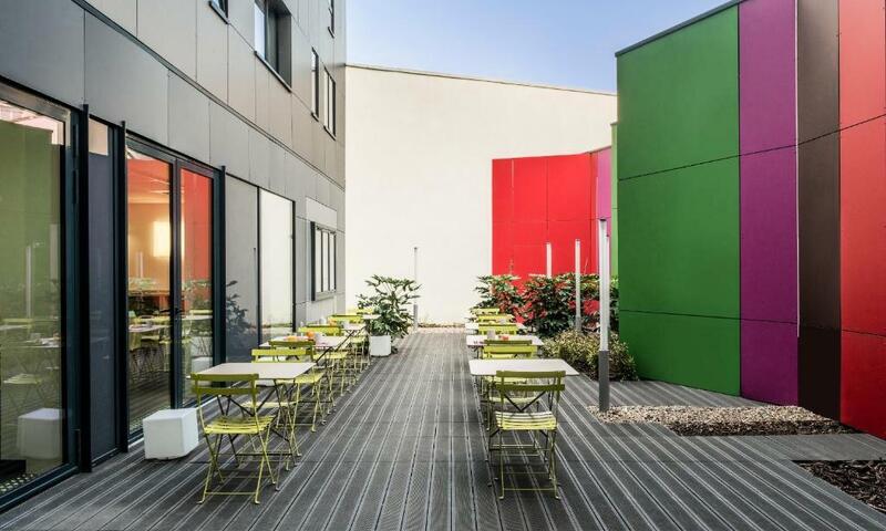 Aparthotel Adagio access Paris Reuilly 3*