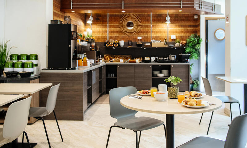 Aparthotel Adagio Paris XV 3*