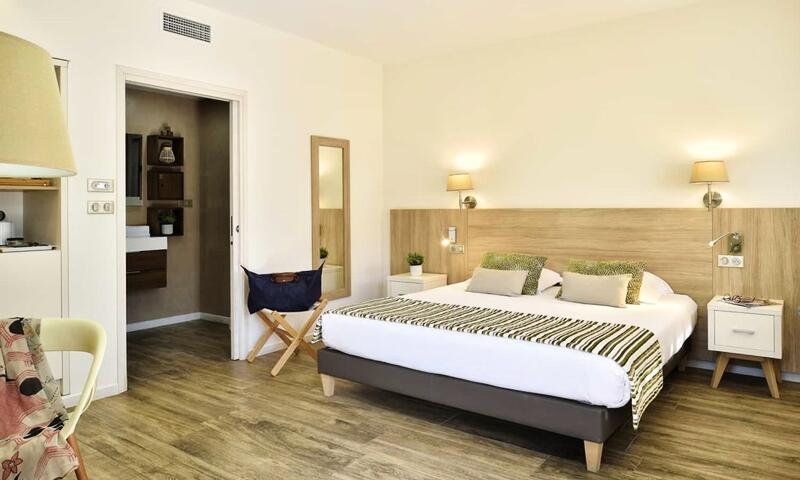 Résidence & Hôtel U livanti 3*