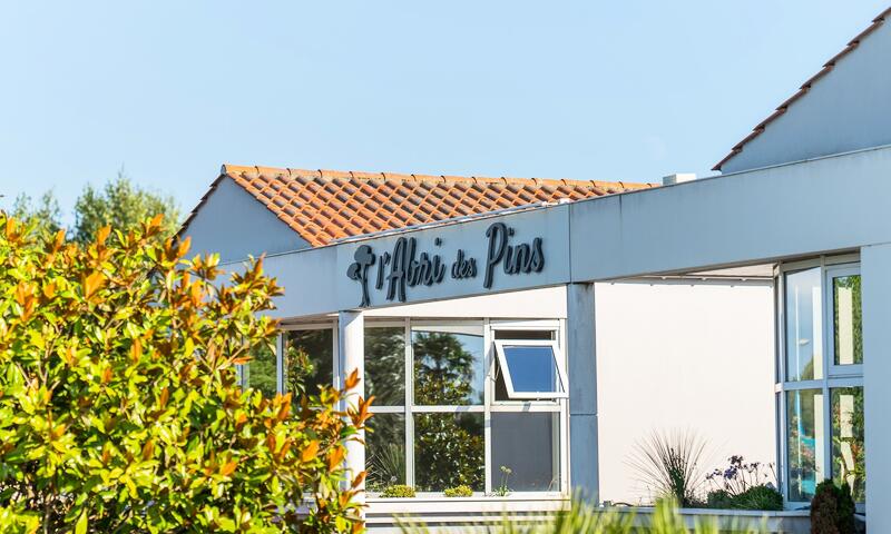 Camping L'Abri des Pins 4*