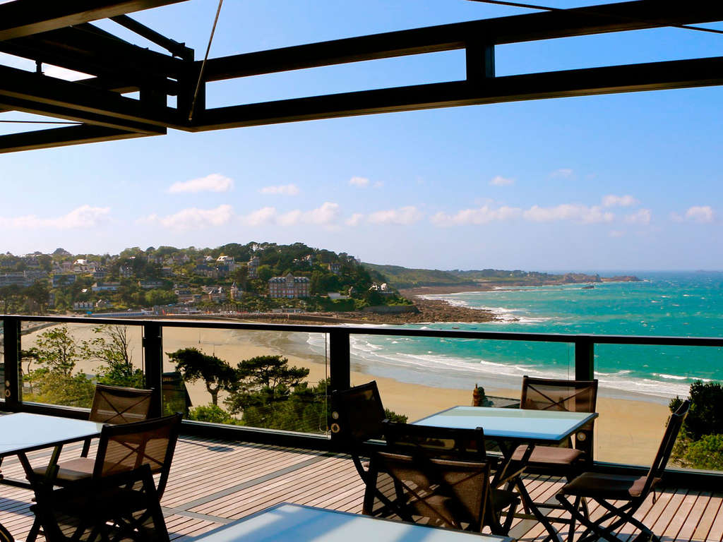 Luxe, spa face à la mer dans un 5* à Perros-Guirec - 5*
