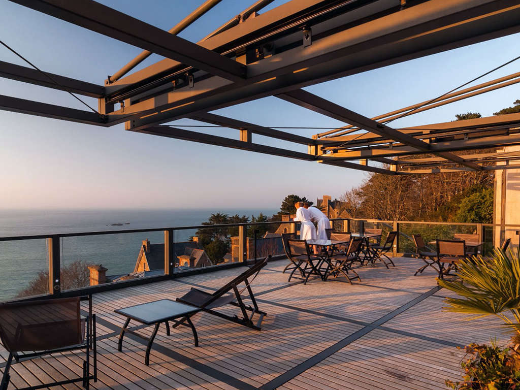 Week-end 5* en chambre avec terrasse face à la mer avec champagne tous les jours à Perros-Guirec! - 5*