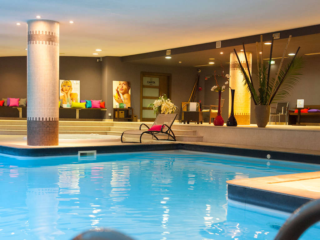 Parenthèse de luxe à Pau dans un magnifique hôtel 5* avec accès au spa - 5*
