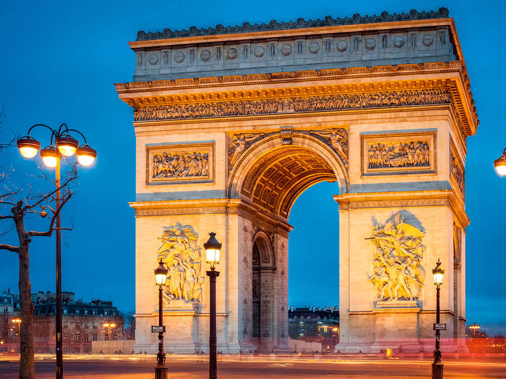Visitez l'Arc de Triomphe et séjournez dans un 4* design aux portes de Paris - 4*