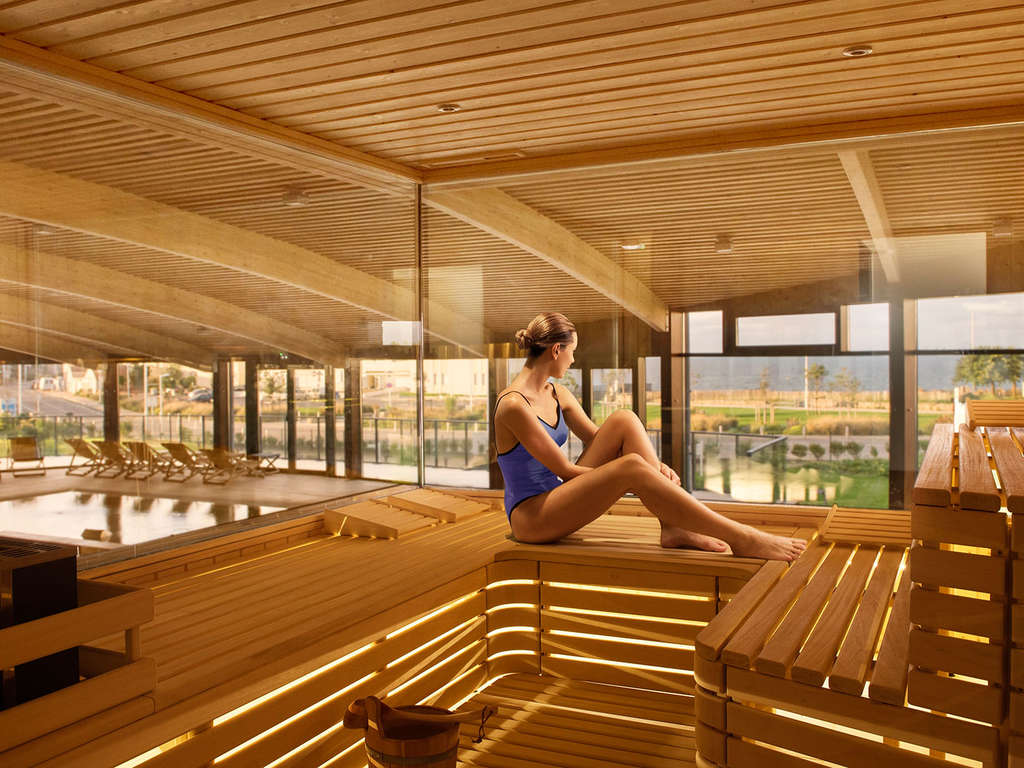 Escapade Thalasso et dîner en chambre vue mer à Concarneau - 4*