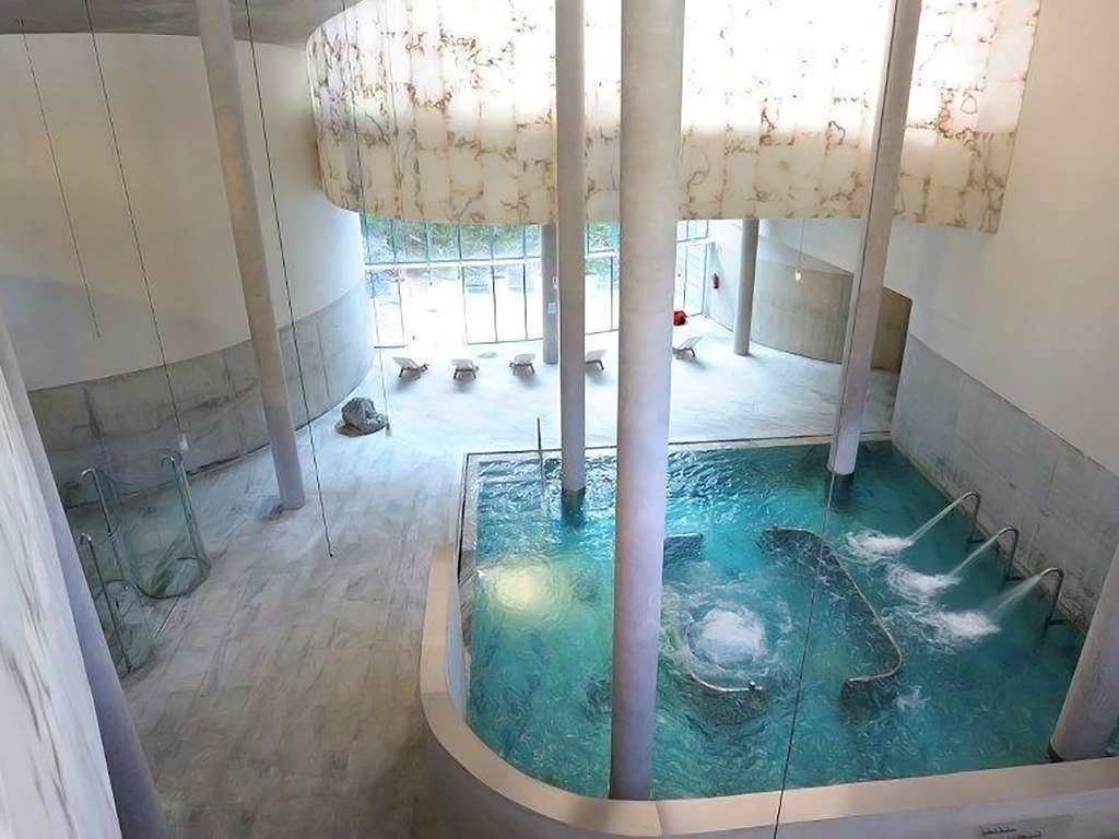 Escapade à Panticosa avec accès aux thermes et demi-pension, dans les Pyrénées espagnoles - 4*