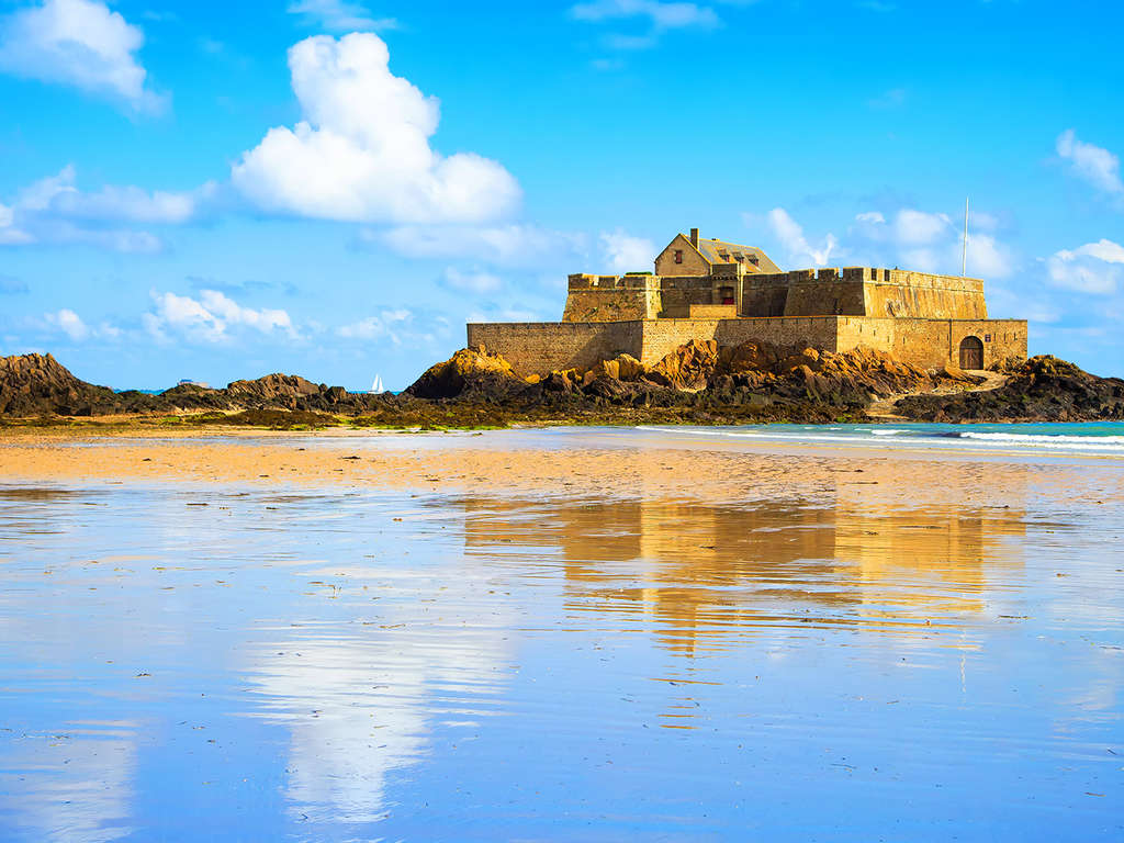 Escapade à Saint-Malo dans un hôtel 4* face à la mer - 4*