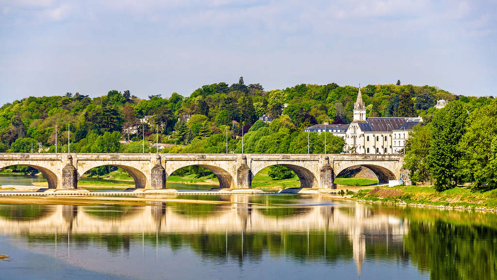 Entre culture et architecture au coeur de Tours - 4*