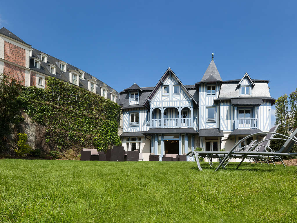 Détente et spa au coeur de Deauville (en chambre triple)