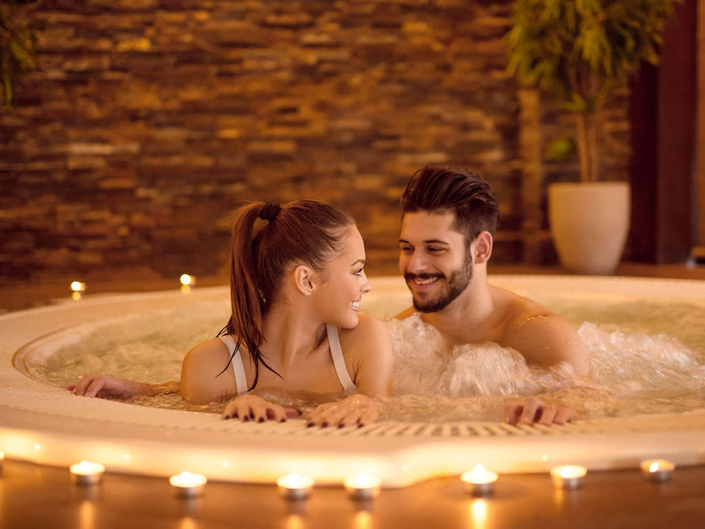 Séjour romantique avec dîner et spa à deux près de Barcelone - 4*
