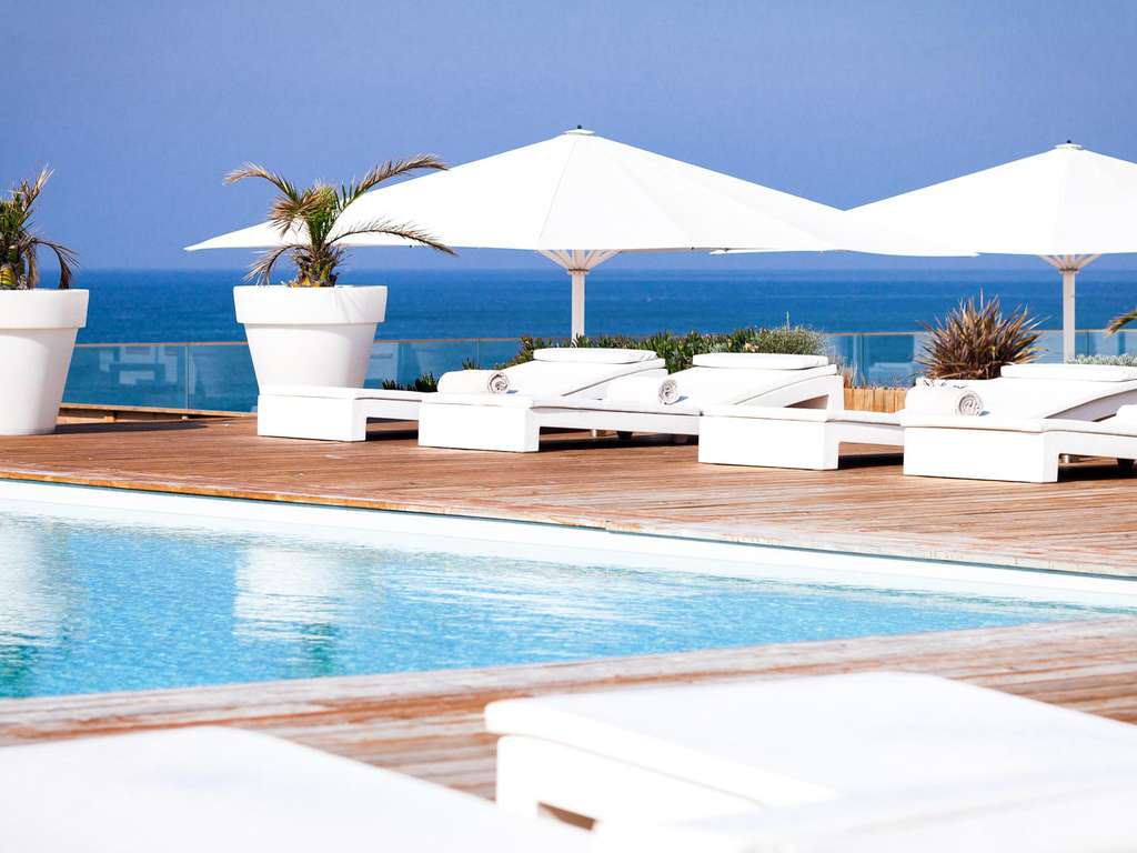 Escapade en amoureux avec diner à Biscarrosse - 4*