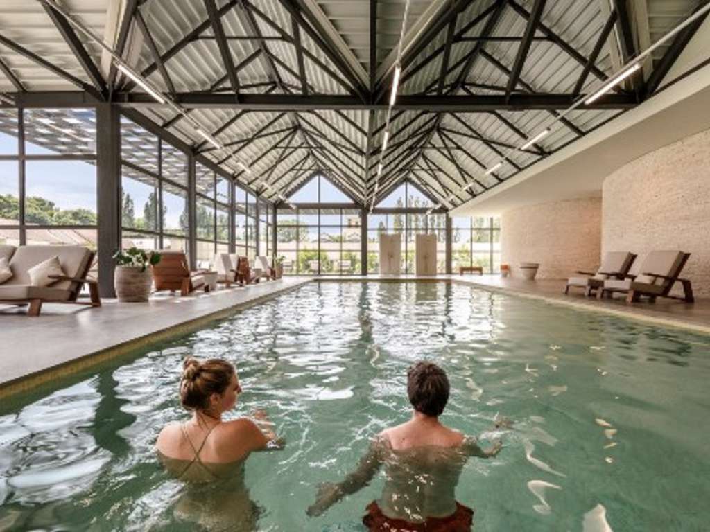 Luxe et détente avec accès au spa, à chantilly - 4*