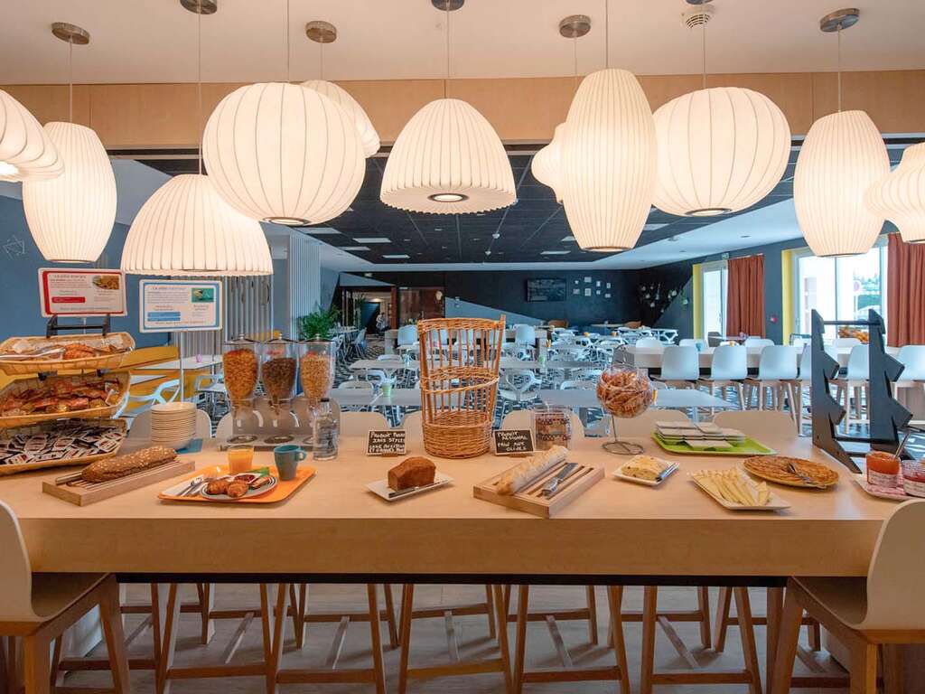 Ibis Styles Avignon Sud - Séjour avec Piscine près du centre d'Avignon - 3*