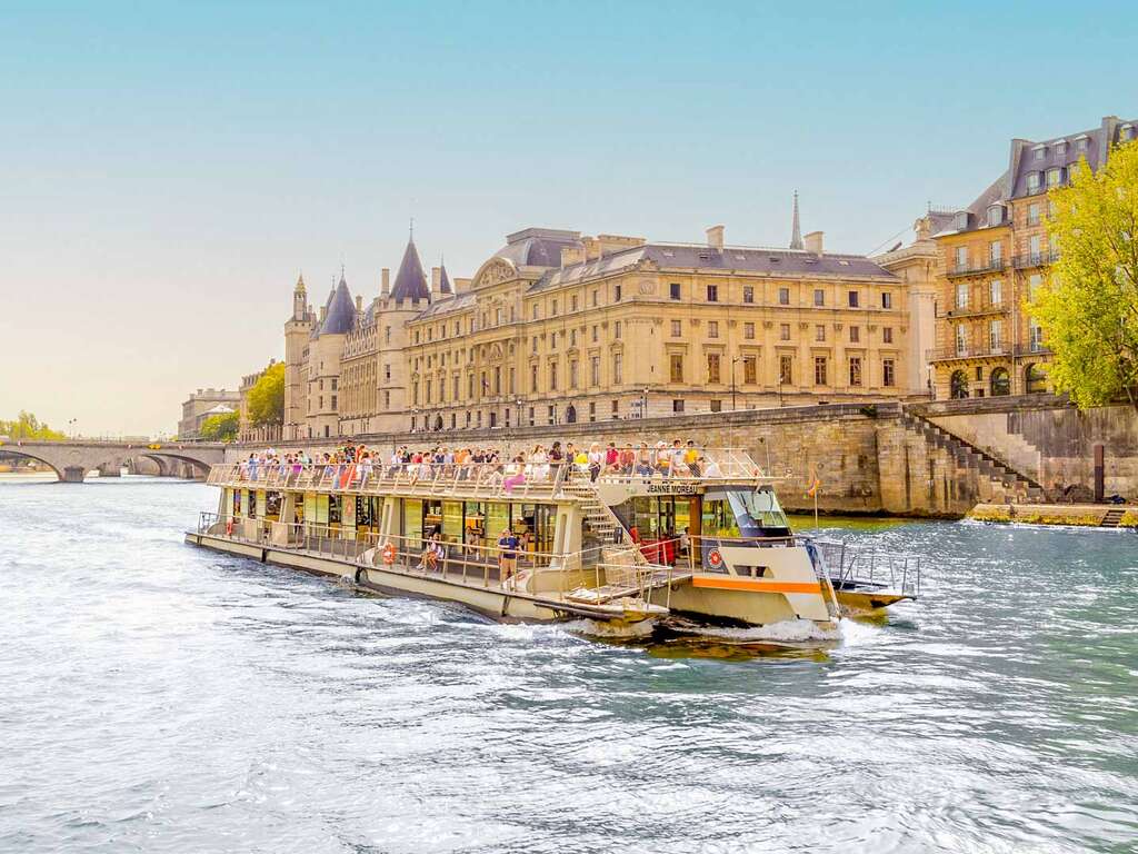 Séjour spa et croisière sur la Seine au coeur du 9ème à Paris - 5*